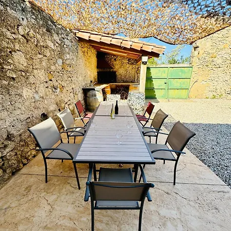 L'oustal De Papet *